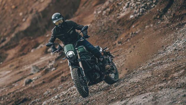 Benelli Leoncino 800: «Οργώνει» σε άσφαλτο και χώμα 