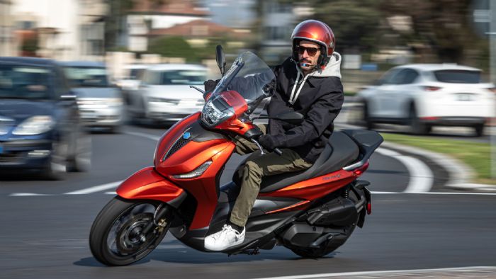 Piaggio Beverly 400: Τώρα 500 ευρώ φθηνότερο!