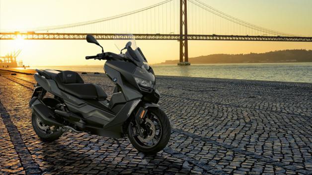 BMW C 400 GT: Εξοπλισμός και άνεση στο φουλ  