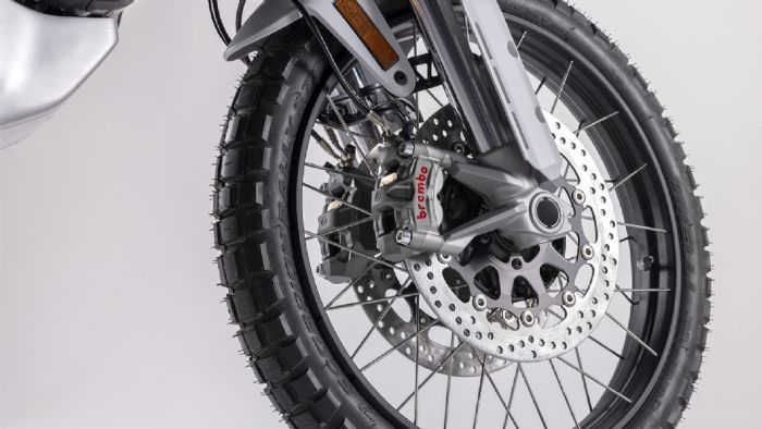 Τα εμπρός φρένα. 