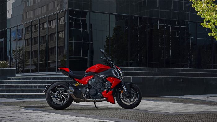 Ducati Diavel V4 2023 Ducati Diavel V4 2023