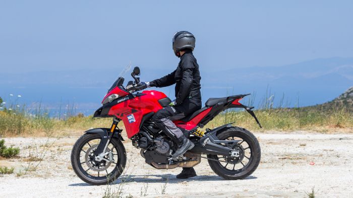 Με την Multistrada V2 θα πας μακριά, και θα ευχαριστηθείς κάθε στιγμή της διαδρομής. 