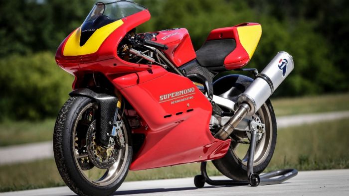 Η αυθεντική Ducati Supermono