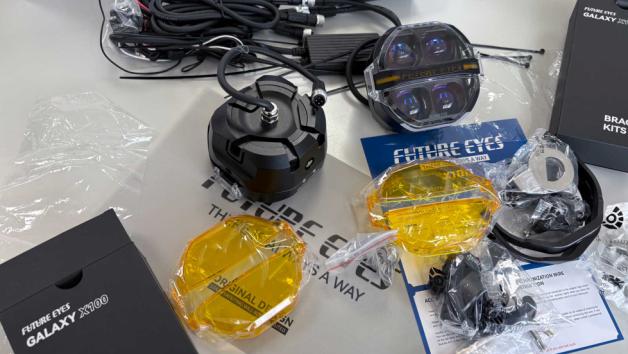 Future Eyes X100: Ανθεκτικοί LED προβολείς μοτοσυκλέτας υψηλής ισχύος με 3 σκάλες Future Eyes X100: Ανθεκτικοί LED προβολείς μοτοσυκλέτας υψηλής ισχύος με 3 σκάλες