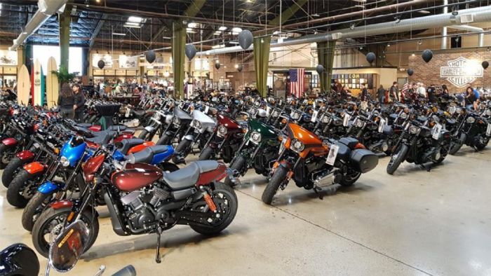 Ιταλία: Υπογράφηκαν επιδοτήσεις αγοράς και για δίκυκλα βενζίνης!