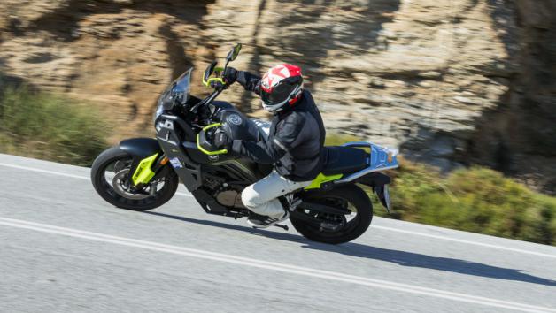 QJMOTOR SVT 650X - Test 