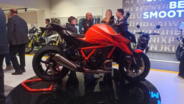 Εγκαίνια του κεντρικού καταστήματος της ΚΤΜ/Husqvarna/GASGAS  