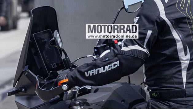 Νέο KTM 990 Adventure πιάστηκε από τον κατασκοπικό φακό 