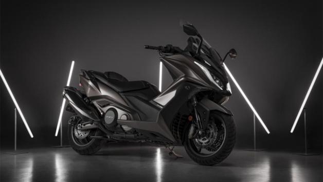 AK550: Το καλύτερο Scooter που έφτιαξε ποτέ η KYMCO  