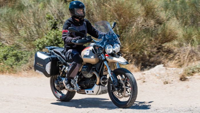 Test: Moto Guzzi V85TT Travel