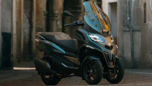 Piaggio MP3 310: Με 3 τροχούς για ασφάλεια και τρομερό χρηματοδοτικό Piaggio MP3 310: Με 3 τροχούς για ασφάλεια και τρομερό χρηματοδοτικό