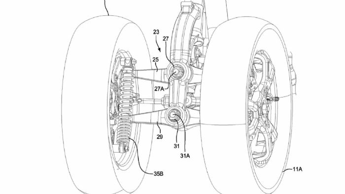 Μερικά από τα τεχνικά σχέδια της Piaggio για το τετράτροχο scooter. 