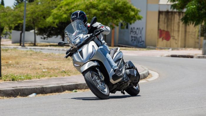 Piaggio Beverly 400 S - Test 