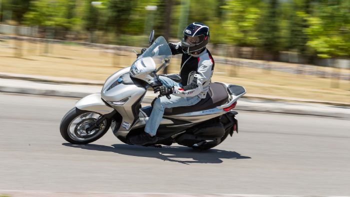 Piaggio Beverly 400 S - Test 