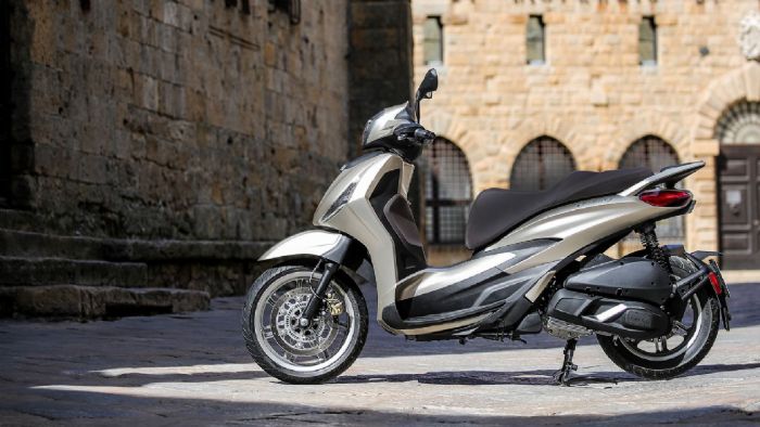 To Piaggio Beverly 300 πέτυχε μια αξιοσημείωτη επίδοση στην αγορά μας για το 2021. 