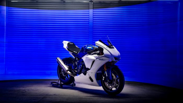 Yamaha R1 GYTR 2023