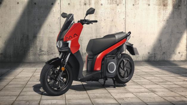 Seat MO eScooter 125: Φουλ του 100 σε τελική και αυτονομία 
