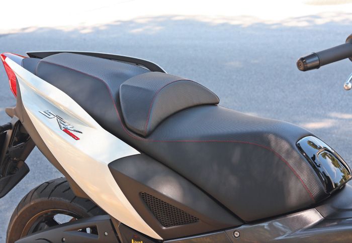 Aprilia SRV 850