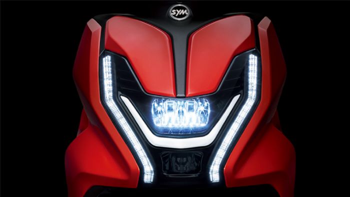 LED φωτισμός σε όλα τα φωτιστικά σώματα του μοντέλου. 