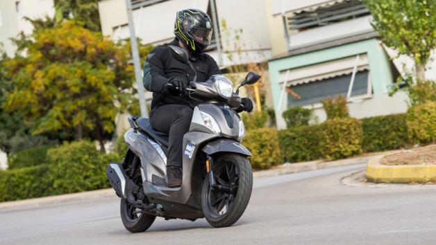 SYM Symphony ST200i - Test