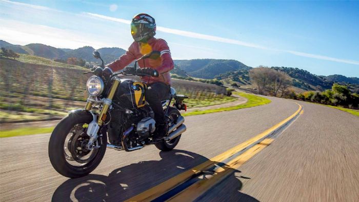 Βασικές συμβουλές ασφαλείας για μοτοσυκλετιστές Βασικές συμβουλές ασφαλείας για μοτοσυκλετιστές