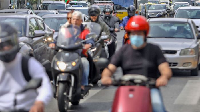 Παράταση θα πάρουν τα τέλη κυκλοφορίας 2023. 