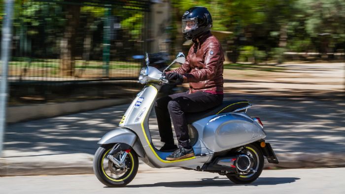 Test: Vespa Elettrica 70 km/h