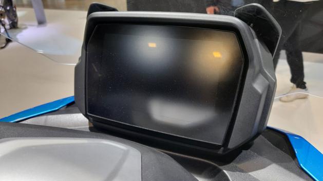 Voge 400 SR4: Με μοτέρ και πλαίσιο BMW 