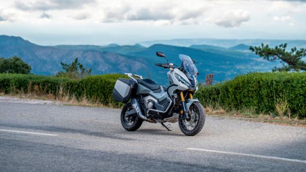 Ταξινομήσεις μοτοσυκλετών Αυγούστου: To Honda X-ADV750 περνάει στην κορυφή 