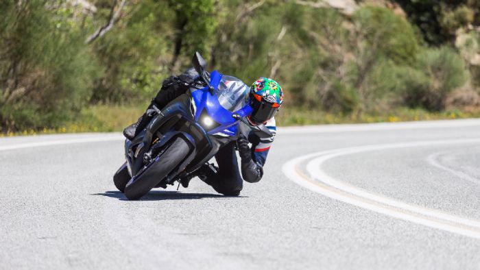 Yamaha R7 - Test