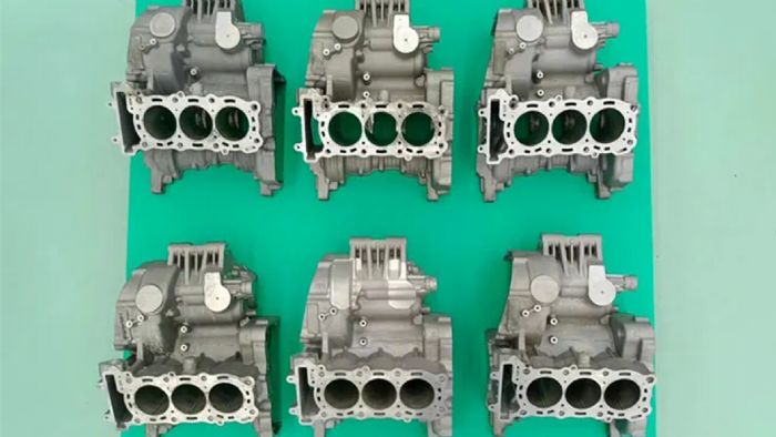 Κάποιες από τις εικόνες που η ίδια η Zontes δημοσίευσε, για τον νέο 3κύλινδρο κινητήρα που αναπτύσσει. 