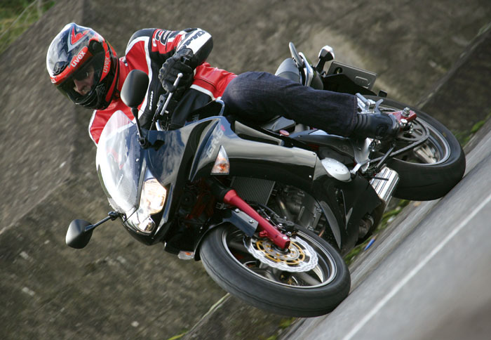 � ��������� ��� Kawasaki ��� ����������� �������� ��� ����� ��� Taormina ��� �������, ���� ��� ��������� �� ����������� ��� ����� ���� �� ������� 