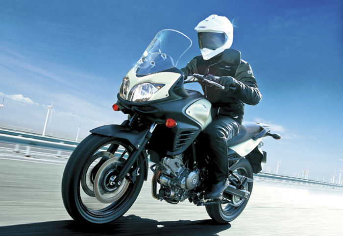 ��  ������� ��� ������ ���� ��� ��� ��� �� �������� best seller ��� ��������� ������, �� V-Strom. �� ��� ����������� �� ������� ������ ��� ����������� �� ������ ���, � Suzuki �������������� ��� ���������� �������� ��� ������ ��� on-off �� ����� �� �� ���������� ���� ����������� �������� ������ ��� ���������� ���..
 