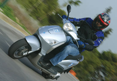 �� scooter ���������� �������, ����������� ������ ��� ���������� ������� ��� ������. � 