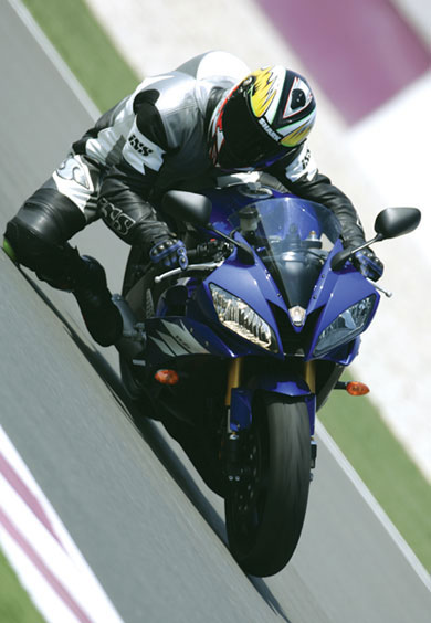 yamaha yz , yamaha yzf-r1 - , ,  :   R6       YZF R6,     ,       .