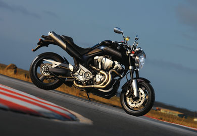 yamaha, yamaha mt-01 -      ,                   marketing.              ,            .  ,         .  ,        ! 