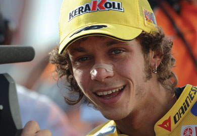 O Troy Bayliss ���������� ��� ��� ��� ����� ��� ����� ���� ����� Ricardo Tormo ��� ��������, 