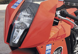 ����� ����� ��� ����� ������. ����� ������ ���� -����. ��� ��� ����� ��� ������������� ��� 
��������� ��� track-days. �� design ��� ������� ������� ����� ������ ��� � �������� ���� 