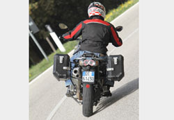        Moto Guzzi       2011. ,     90                       Stelvio,      .
