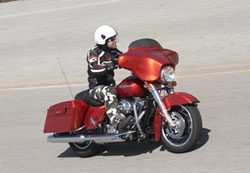 ���� �� ������. �� ������� �� ��� �������� ���������� ������������ Harley-Davidson �� ��������� �����. ��������� ��� ���������� ������������, �� ������������, ���������� ����� ��� ���� 