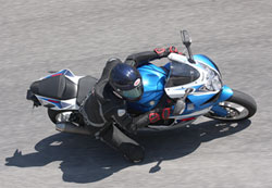 ���� ��������� ���� ������ ���� ��������� ������������� ���� ��� Supersport ������������, ���� ��� �� ��� Suzuki GSX-R 600 ����������� ���������� ������ ��� �� 2011. ���������� �������� �������� � ������ ��� ��������� ��� ������ ���� 9 ������� ����, ���� ��� � ������������� ��� ��������� Big Piston Fork ��� Showa.
