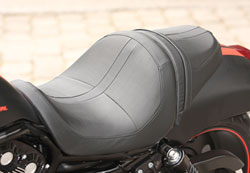 ���� ���������� � Harley Davidson �� Night Rod Special, �� ���������, ������, ������ ������ ��� �������V-Rod. ��� �� �� ���� �� ������������� ����������, ���� �� ������ ��������, ���� ���� � ����������� ��� �� Milwaukee ����� ����� ���������. ���� ����� �� �����, ���� � ������� ��� ��������. ���� ��� �� ���� ������, ���� � ����������� ��� �´ ������ �´ ��������!