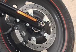 ���� ���������� � Harley Davidson �� Night Rod Special, �� ���������, ������, ������ ������ ��� �������V-Rod. ��� �� �� ���� �� ������������� ����������, ���� �� ������ ��������, ���� ���� � ����������� ��� �� Milwaukee ����� ����� ���������. ���� ����� �� �����, ���� � ������� ��� ��������. ���� ��� �� ���� ������, ���� � ����������� ��� �´ ������ �´ ��������!