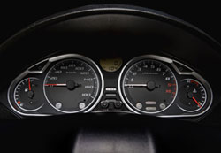 �� �� SH 300i �������� ����� ������� ������������, ���� �� SW-T600 ����� � ����������� ���� ����… ������������� �������� �� scooter. ��� �� 2011, � Honda ��������� ���… ������������ ��� 600��� �������� ��� Silverwing ��� ��������� (2009) ���������� SW-�400. ����, �� SW-T 600 ������� ������� �������� ��� ��� ������� ��� ������� �����������, ������������ ��� ����������� ��� ������ ��� ���� ��� ����������� scooter-����������.
