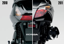 �� �� SH 300i �������� ����� ������� ������������, ���� �� SW-T600 ����� � ����������� ���� ����… ������������� �������� �� scooter. ��� �� 2011, � Honda ��������� ���… ������������ ��� 600��� �������� ��� Silverwing ��� ��������� (2009) ���������� SW-�400. ����, �� SW-T 600 ������� ������� �������� ��� ��� ������� ��� ������� �����������, ������������ ��� ����������� ��� ������ ��� ���� ��� ����������� scooter-����������.
