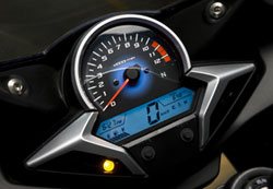 ��� ����� ������ ��� ����� �����������, ���� �������� ���� ������� �� 125, ����������� ������ ����� �����, ���� ��� ��������� ������ ���� ������ ���, �� CBR 250R �� ����� ��� ��� ��������. �� ��… ����������� CBR �� ���� ���������� ��� ����� �����, � Honda ������ �� sport ������� ����������� ���������� ��� 250 ������ ��������.
