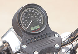 Harley-Davidson Sportster 883 SuperLow! ��� ��� ��… ��������� ������� ��� �� ������ ���� ����� ��� Harley-Davidson ��� ��� ��� ��� ����������� ����� ��� ����������� �� ����������� ����������. �� ����� (��� Harley ����; ��� �����������!) ����������� ������� �������� ������� ���� ��� �� ����� ������� �� ����� ��� ������ ��� ������� �����, �������� ��������� �� ������� ����� ��� ���������� ���, ���� ��� �� ����!
