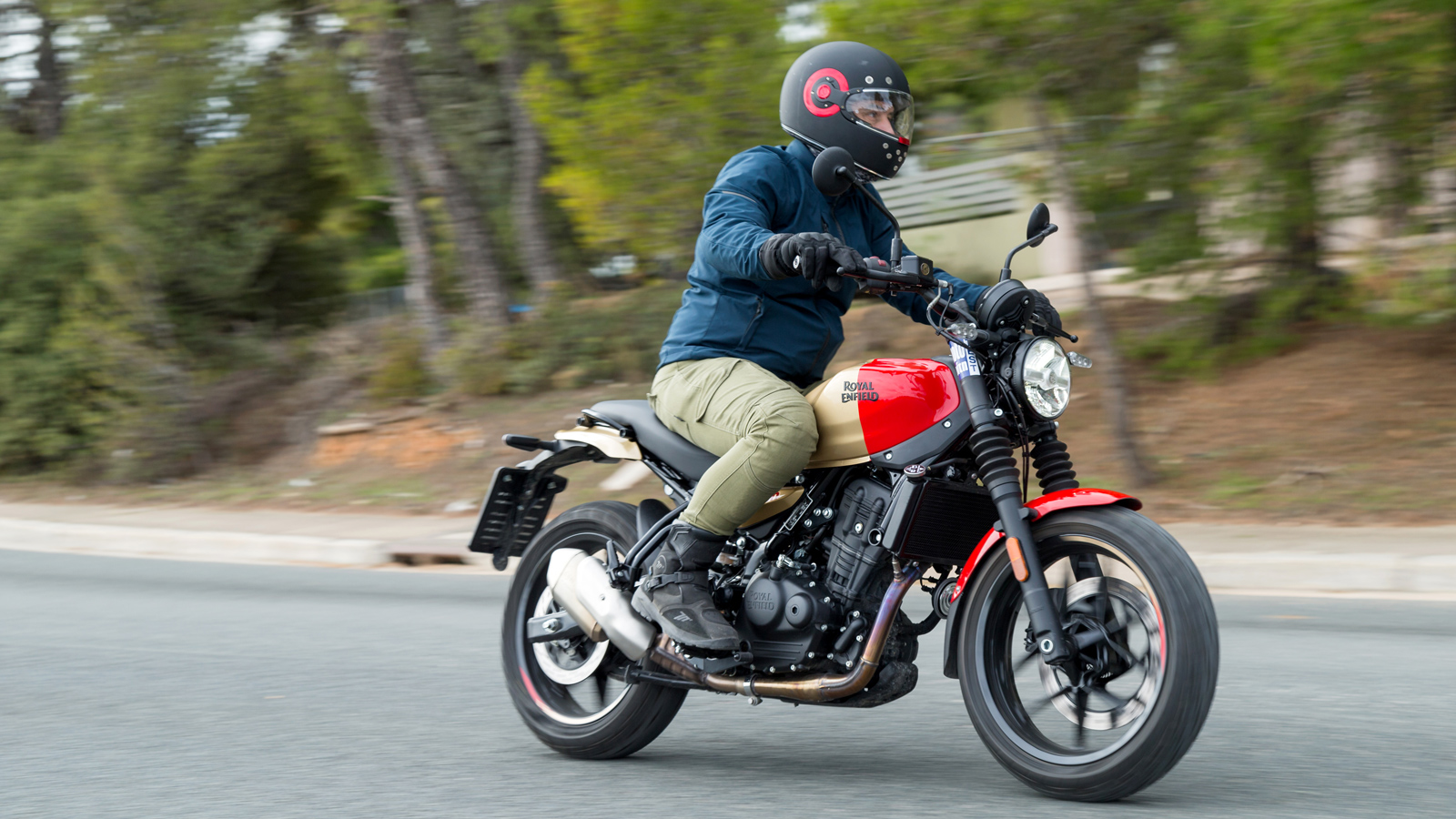 Royal Enfield Guerilla 450 - Test