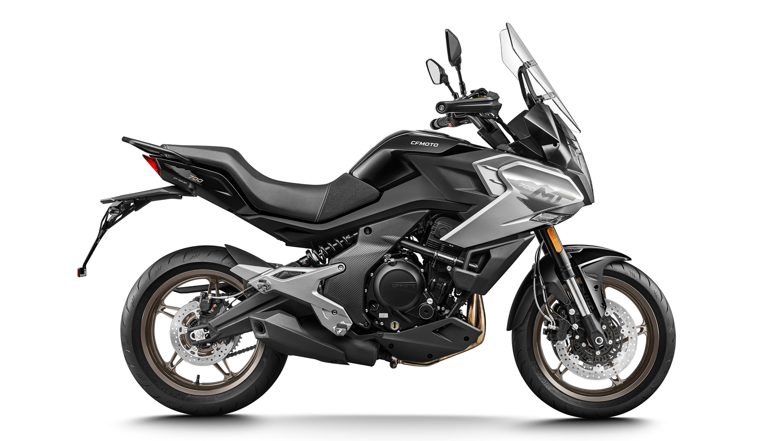 CFMOTO 700MT: Με πλούσιο εξοπλισμό στα 6.590 ευρώ!