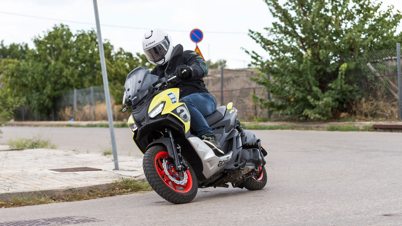 Aprilia SR GT 200 S - Test 